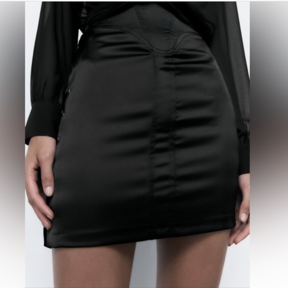 Zara lace up skirt